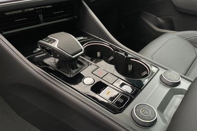 Volkswagen Touareg R 3.0 V6 TFSI eHybrid 4MOTION