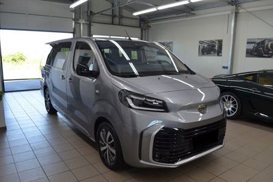 Toyota Proace Verso Long Business