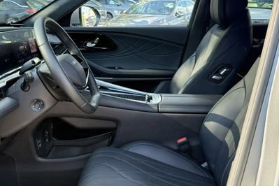 Omoda 9 1.5 Super Hybrid Exclusive Awd