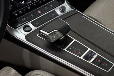 Audi A6 50 TDI quattro S Line