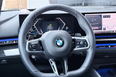 BMW Seria 5 540d xDrive mHEV M Sport aut