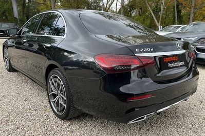 Mercedes Klasa E 220 d 4MATIC AMG Line