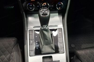 Skoda Superb 2.0 TDI DSG