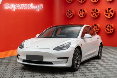 Tesla Model 3 RWD