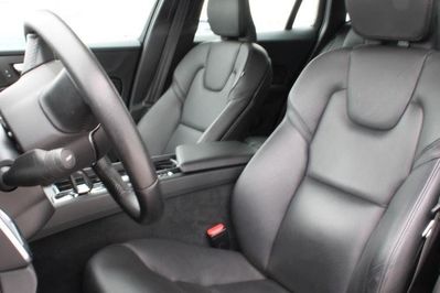 Volvo V60 B4 D Momentum Pro