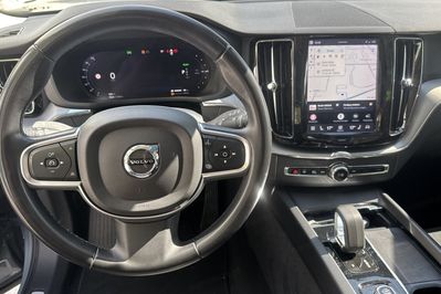 Volvo XC60 T6 Plug-In Hybrid AWD Core