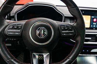 MG HS 1.5 T-GDI Exclusive DCT