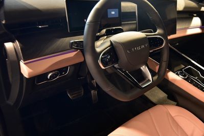 Chery Tiggo 9 Prestige 1.5 T-GDI Super Hybrid DHT 7os.