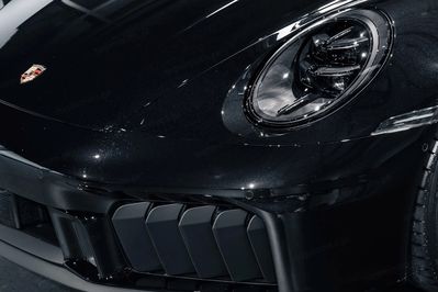 Porsche 911 Carrera 4 GTS