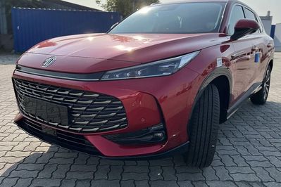 MG HS Exclusive 1.5 AT