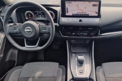 Nissan Qashqai 1.3 DIG-T N-Connecta Xtronic