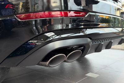 Audi Q8 SQ8 TFSI quattro