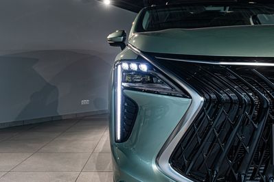 Forthing U-Tour 1.5 DVVT GDI HEV E-CVT