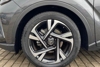 Toyota C-HR Style