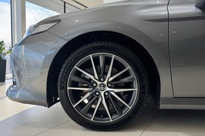 Toyota Camry 2.5 Hybrid Prestige