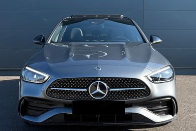 Mercedes Klasa C 220 d  4-Matic AMG
