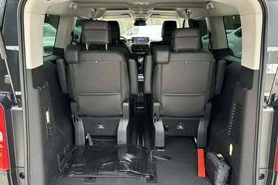 Peugeot Traveller XL L2H1 Business VIP