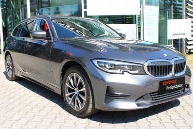 BMW Seria 3 Touring 320d Sport Line