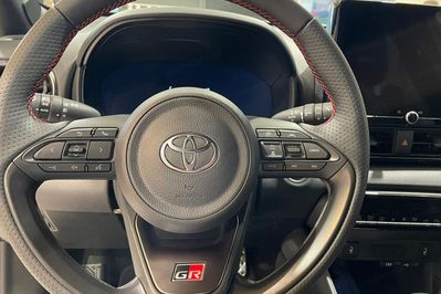 Toyota Yaris GR Sport 1.5 Hybrid
