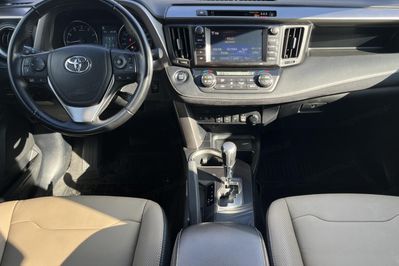 Toyota RAV4 2.0 Prestige 4x4