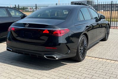 Mercedes Klasa E 200 4-Matic AMG