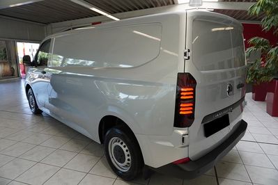 Volkswagen Transporter L2H1