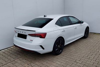 Skoda Octavia RS 2.0 TSI DSG