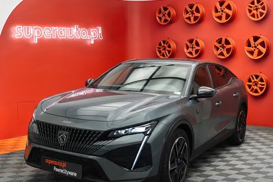 Peugeot 408 GT 1.2 mHEV e-DCS6