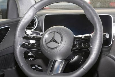 Mercedes GLC 200  4-Matic AMG Line