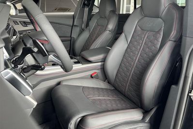 Audi Q8 RSQ8 TFSI quattro Performance