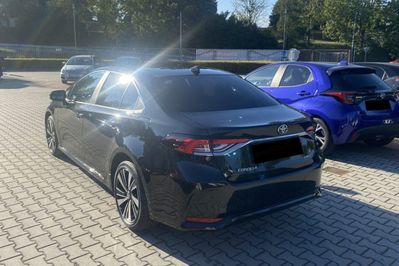 Toyota Corolla Style 1.8 Hybrid