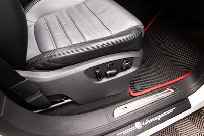Volkswagen Touareg 3.0 TDI V6 BMT R-Line