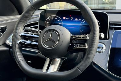 Mercedes E Klasa 300 de 4-Matic AMG