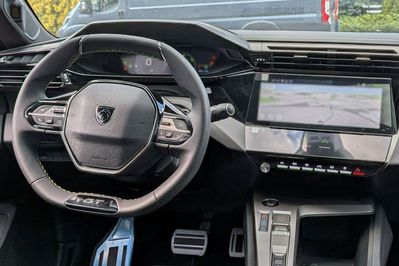 Peugeot 408 GT S&S e-DCS6 1.2 PureTech mHEV
