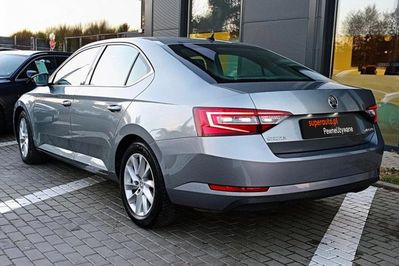 Skoda Superb 1.8 TSI Ambition DSG