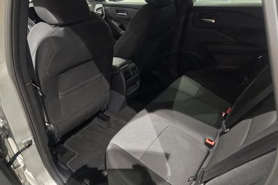 Nissan Qashqai 1.3 DIG-T  N-Connecta