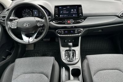 Hyundai i30 1.5 T-GDI 48V Smart DCT