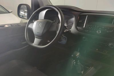 Peugeot Expert BlueHDi