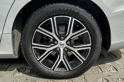 Volvo V60 B3 B Core