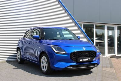 Suzuki Swift Premium Plus 1.2 Dualjet CVT SHVS