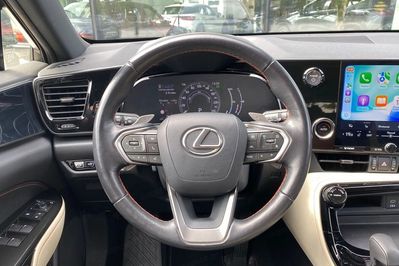 Lexus NX 450h+ Prestige AWD
