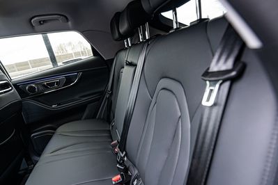 Omoda 5 1.5 T-GDI Hybrid Premium DHT