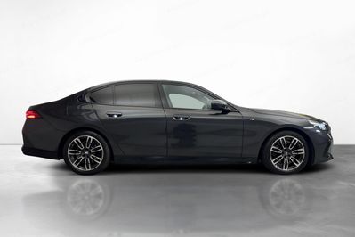 BMW Seria 5 520d xDrive mHEV M Sport aut