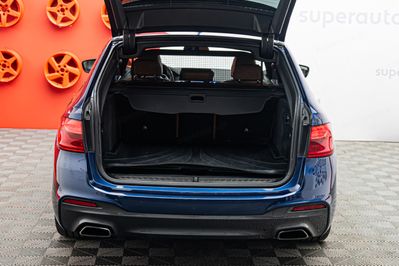 BMW Seria 5 520d xDrive aut