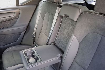 Volvo XC40 Recharge Twin AWD Plus