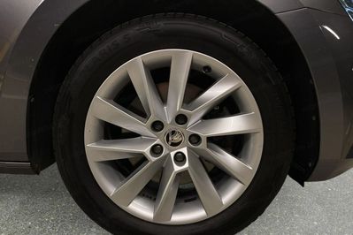 Skoda Superb 2.0 TDI DSG