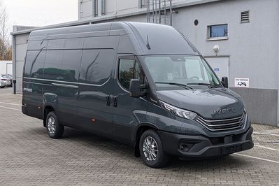 Iveco Daily 35S18 18m3 L4H3