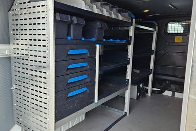 Ford Transit Custom L2H1 Zabudowa Warsztatowa