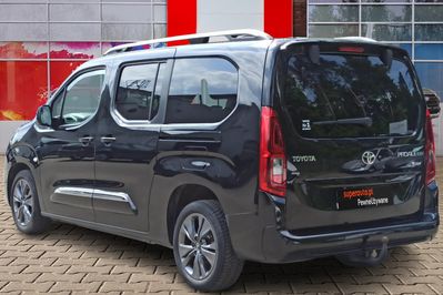Toyota Proace City Verso 1.5 D-4D Family
