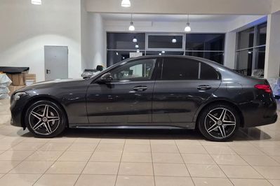 Mercedes Klasa C 300 e  4-Matic AMG